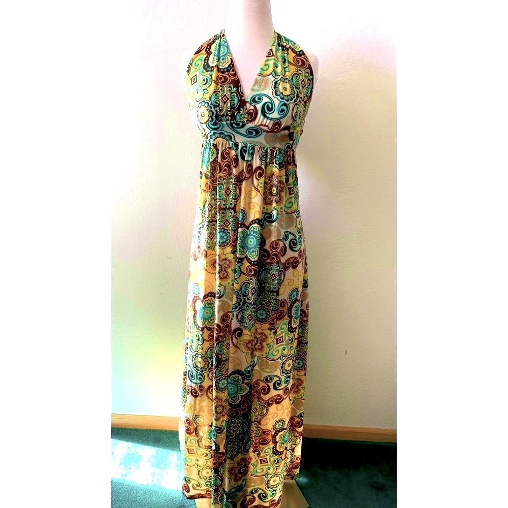 Sweet Lady GROOVY retro print halter maxi dress